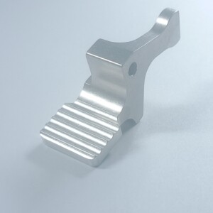 align-firearms-ruger-1022-mag-release-silver